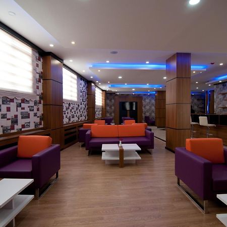 Mus Grand Hotel Zewnętrze zdjęcie