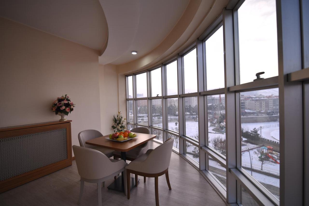 Mus Grand Hotel Zewnętrze zdjęcie