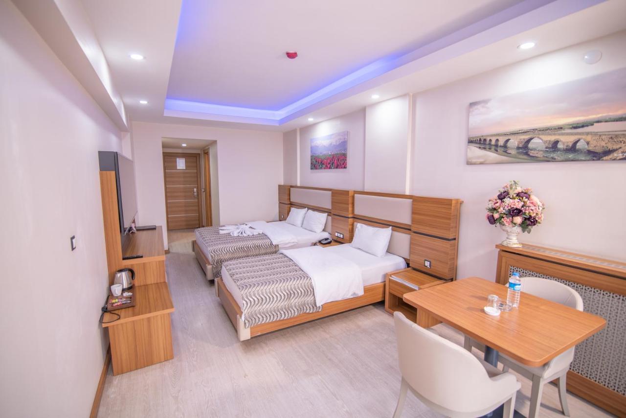 Mus Grand Hotel Zewnętrze zdjęcie